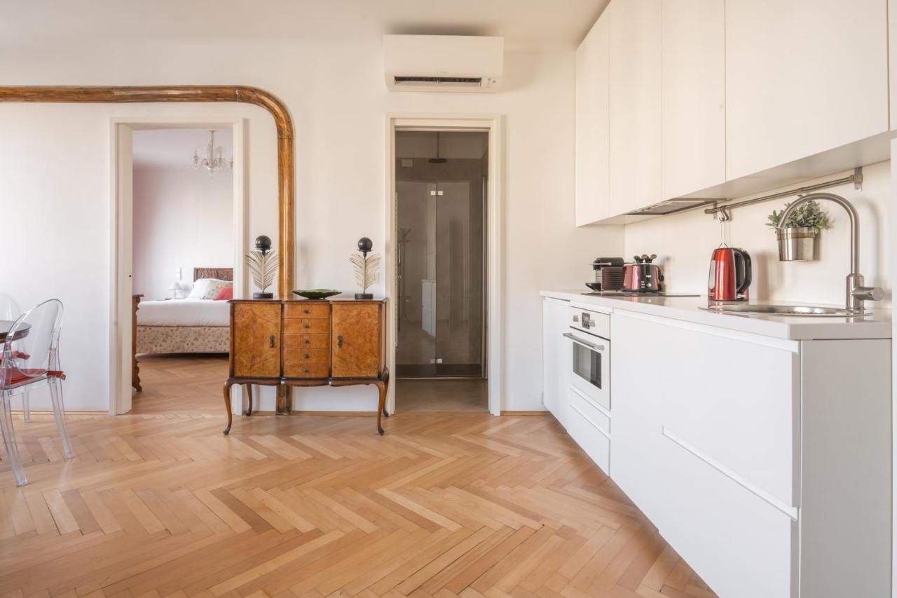Venetian Palace R&r Apartamento