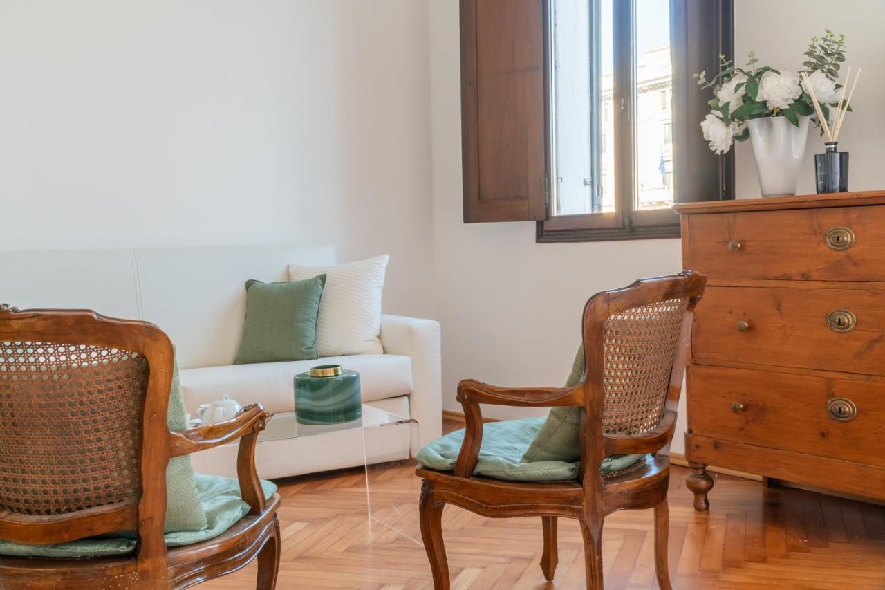 Venetian Palace R&r Apartamento *