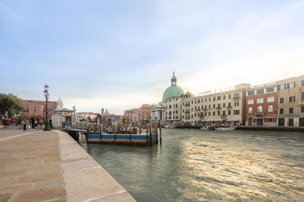 Venetian Palace R&r Apartamento *